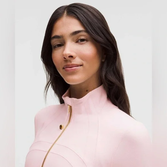 Lululemon NWT Define Jacket Full Zipper, zipper pocket Blissful Pink Gold 12 - Picture 3 of 15